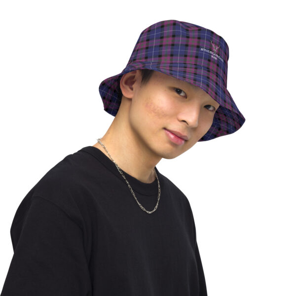 Unisex - Invergordon Bar - Reversible bucket hat - Image 4